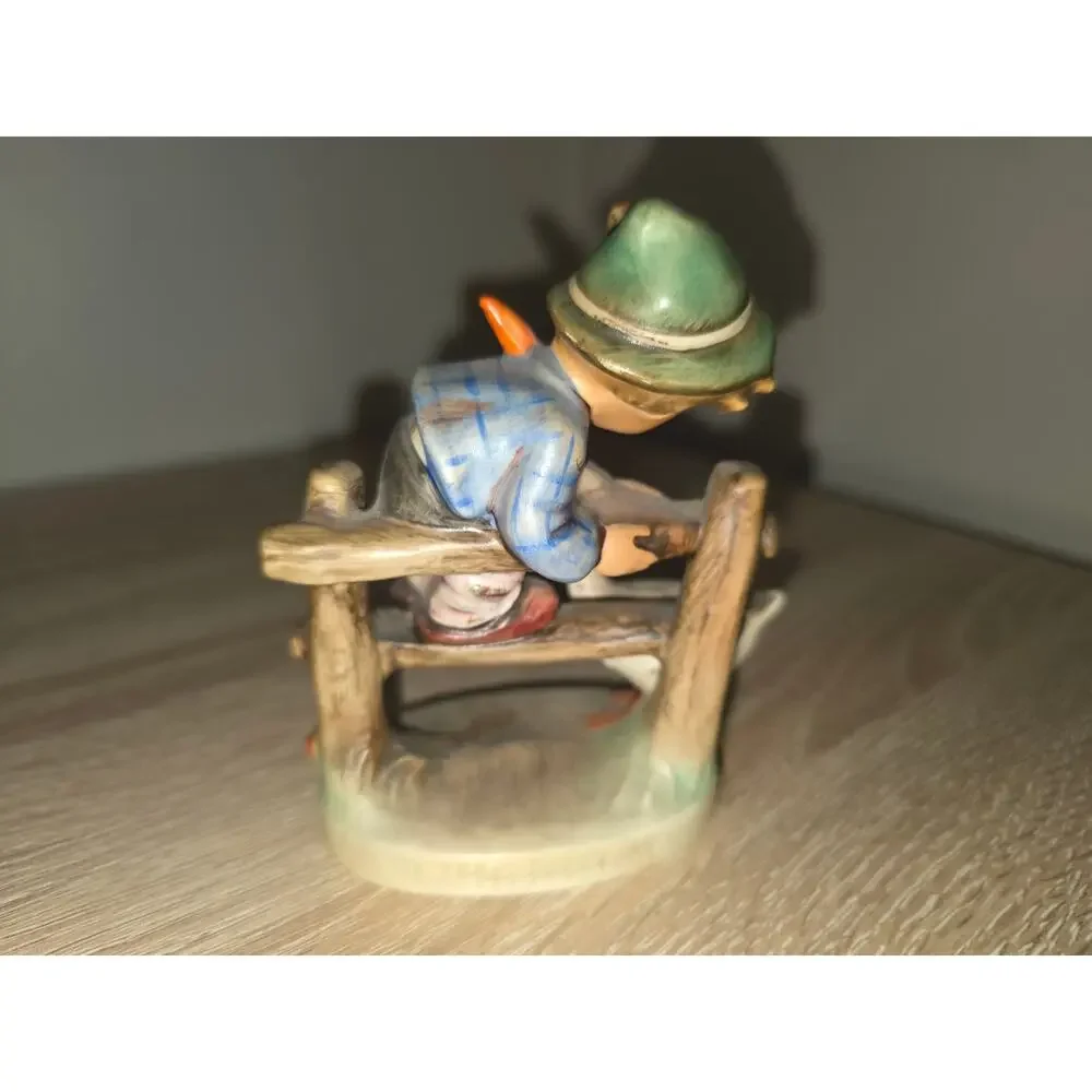 Vintage Hummel Figurine 